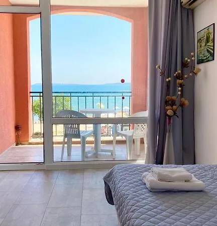 Apartahotel Carina Sunny Beach