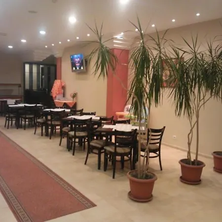 Апартхотел Carina