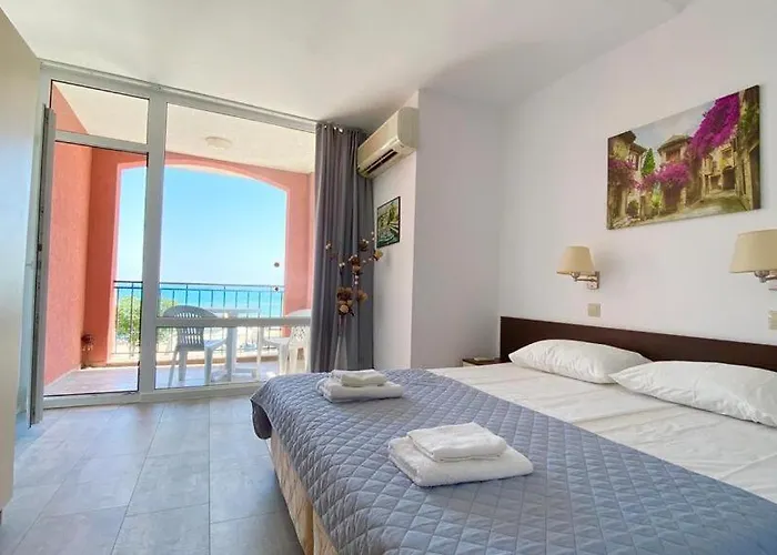 Carina Słoneczny Brzeg