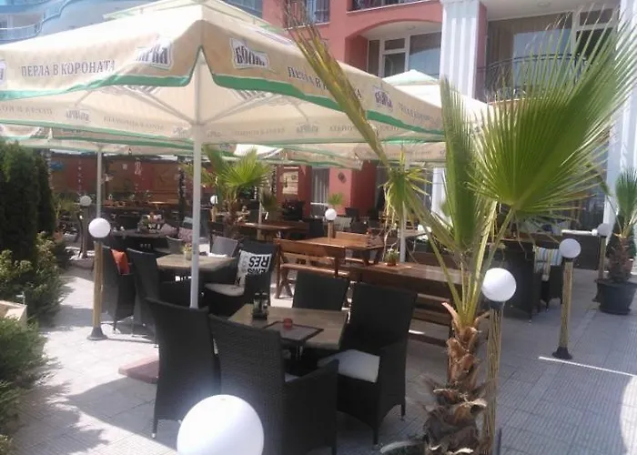 Carina Hotel apartamentowy 3*