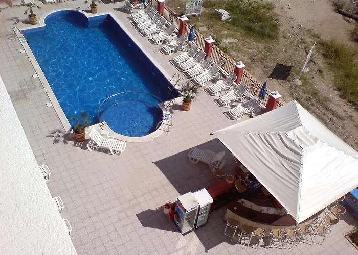 Carina Hotel apartamentowy 3*